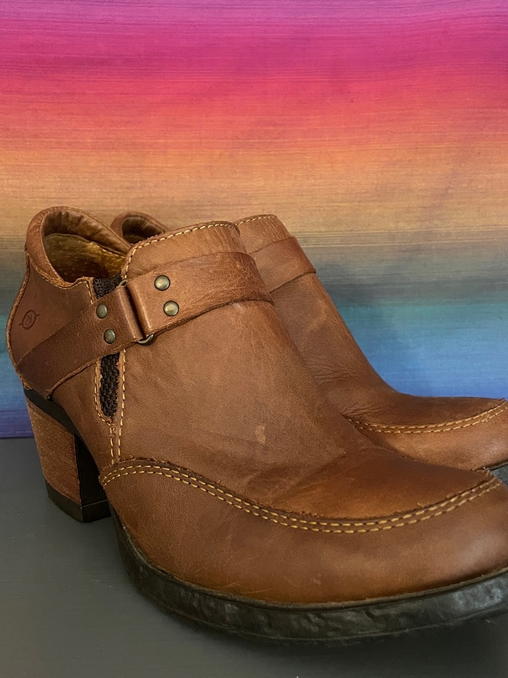 Born Nyssa Cognac Leather Ankle Booties Opanka Harness Comfort Heel 8.5 - Picture 9 of 11